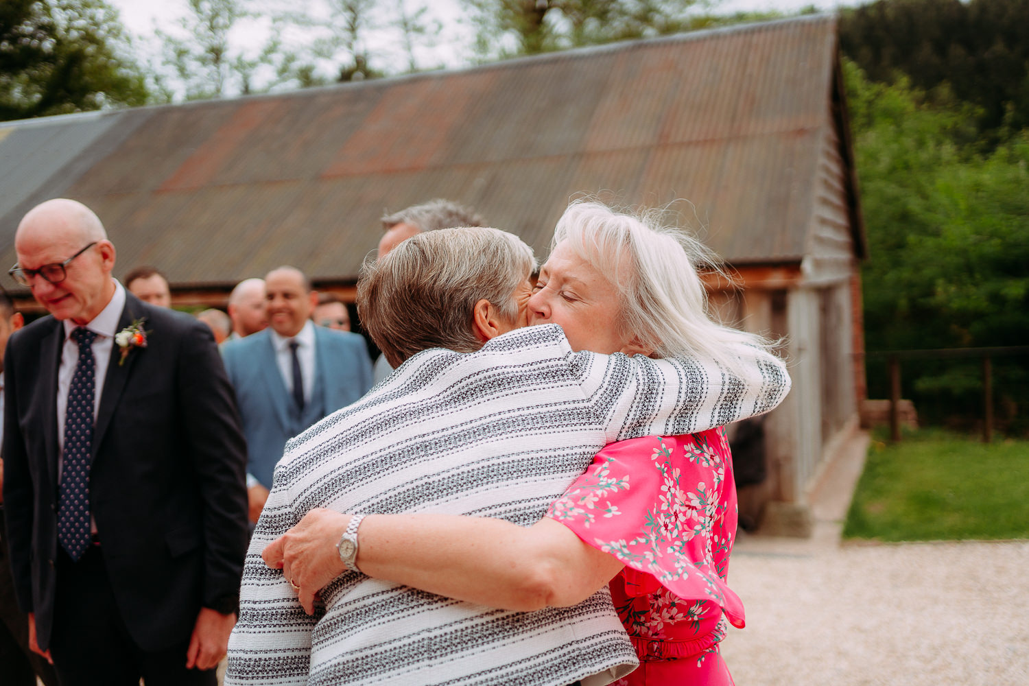 THE HAYBARN WEDDING PHOTOGRAPHY HEREFORDSHIRE 007 THE HAYBARN WEDDING PHOTOGRAPHY HEREFORDSHIRE 007